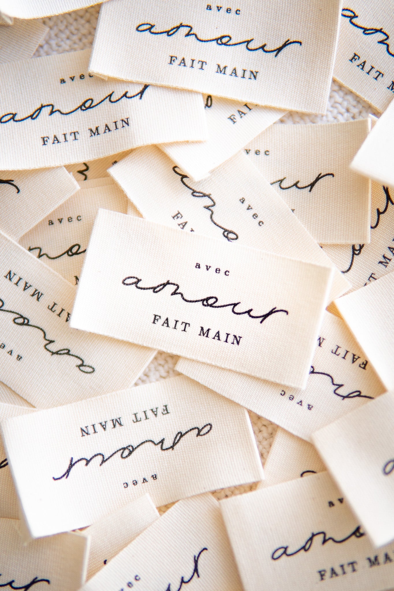 Lot de 5 étiquettes à coudre - Avec Amour, fait main